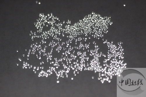 渭源金属表面处理厂喷砂玻璃微珠清理